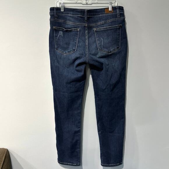 Judy Blue Slim Fit 11/30 - Picture 3 of 6